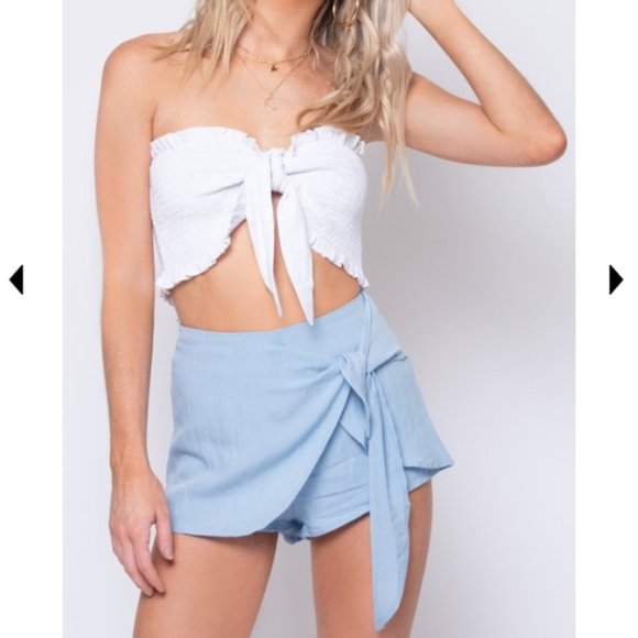 Cotton Candy Henri Girl Tan Tie Front Shorts Small